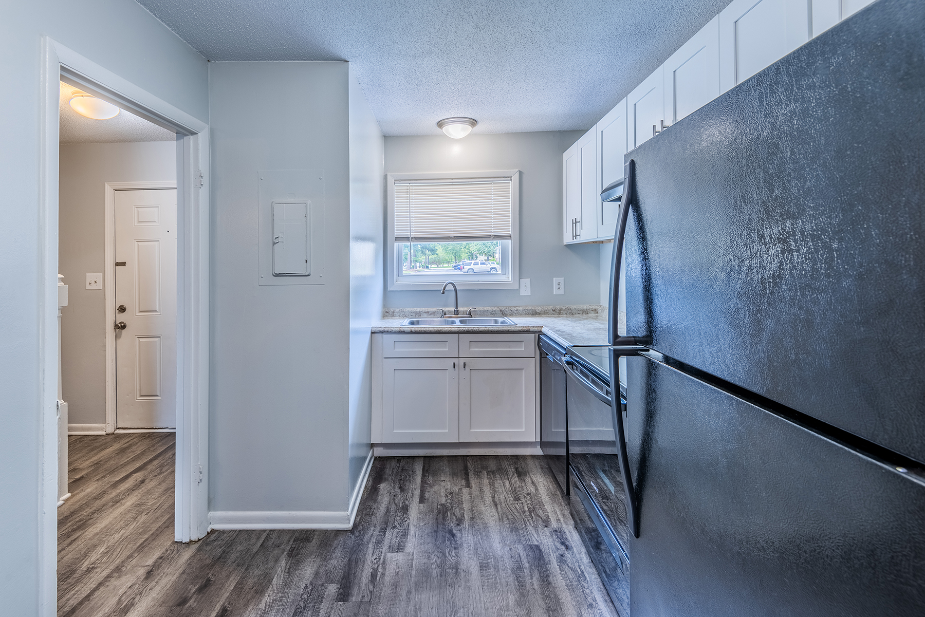 Brynn Marr Village The Multifamily Advisory Group at Cushman & Wakefield